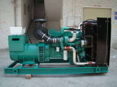 丹巴1100kw康明斯柴油发电机组图片 丹巴1100kw康明斯柴油发电机组图片